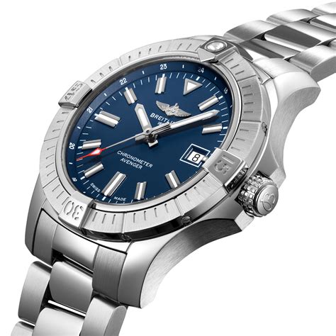 montre breitling new avengers|breitling avenger automatic.